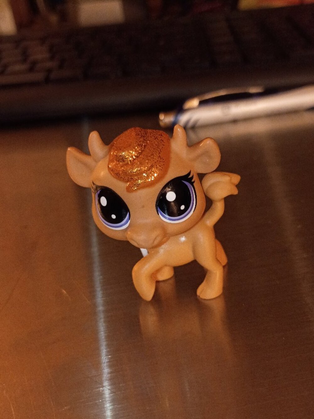 Littlest Pet Shop Glitzen Cowboy (#2-S15)